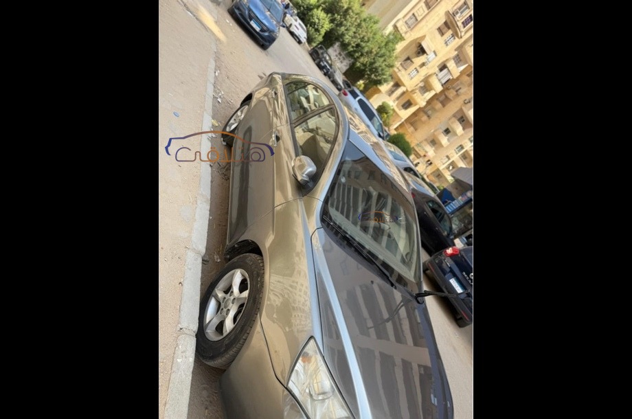Emgrand 7 Geely فضي