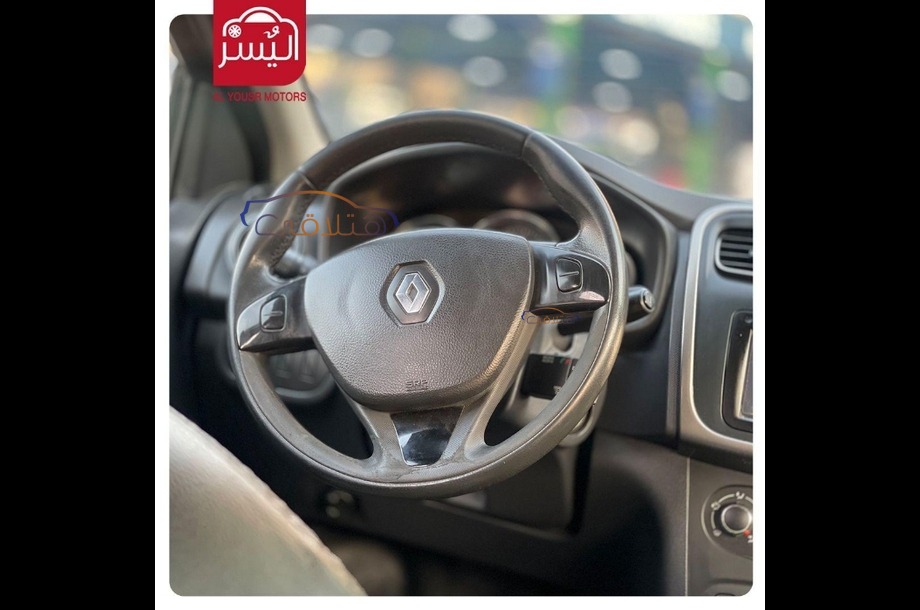 Sandero Step Way Renault أسود