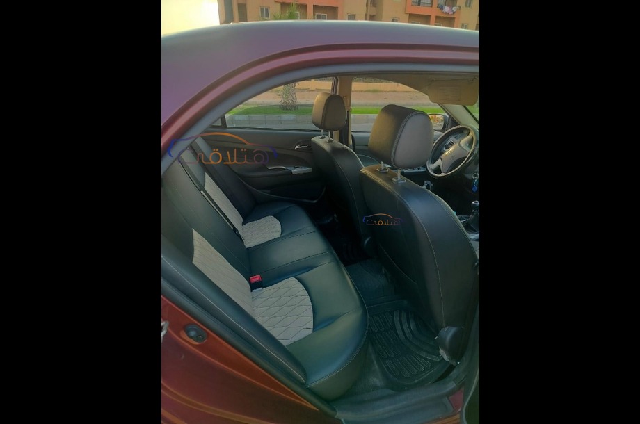 F3 Byd احمر غامق