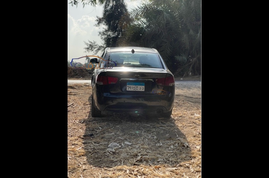 Cerato Kia أسود