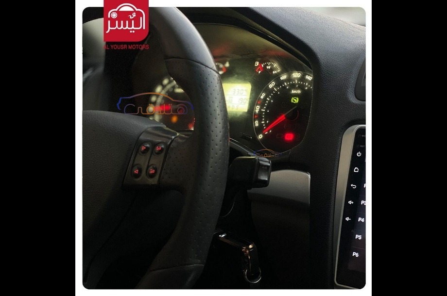 Octavia A5 Skoda ذهبي