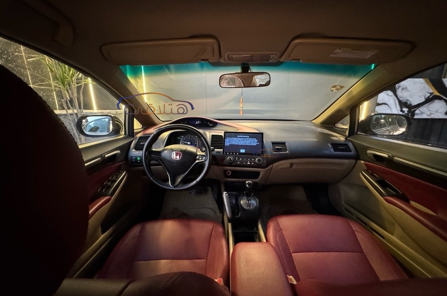 Civic Honda برونزي