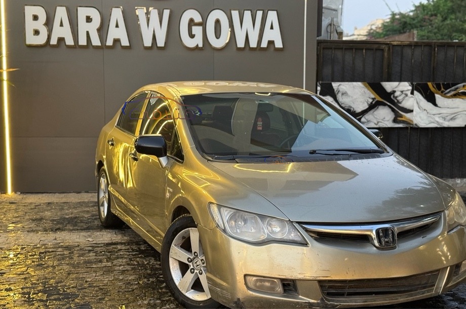 Civic Honda برونزي