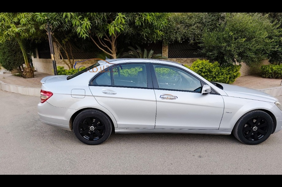 C 180 Mercedes Silver