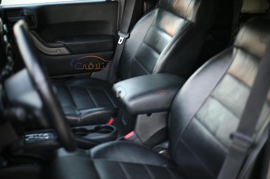 Wrangler Jeep رمادي