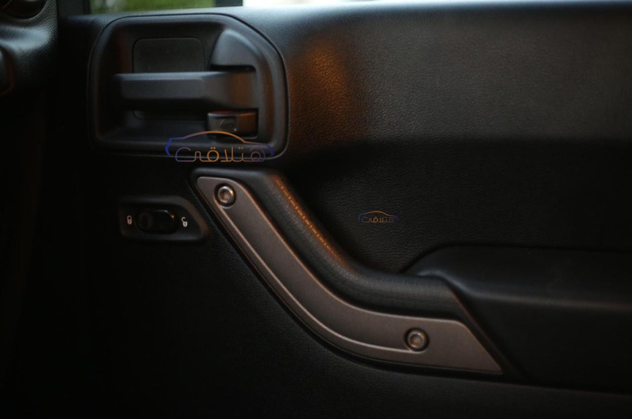 Wrangler Jeep رمادي