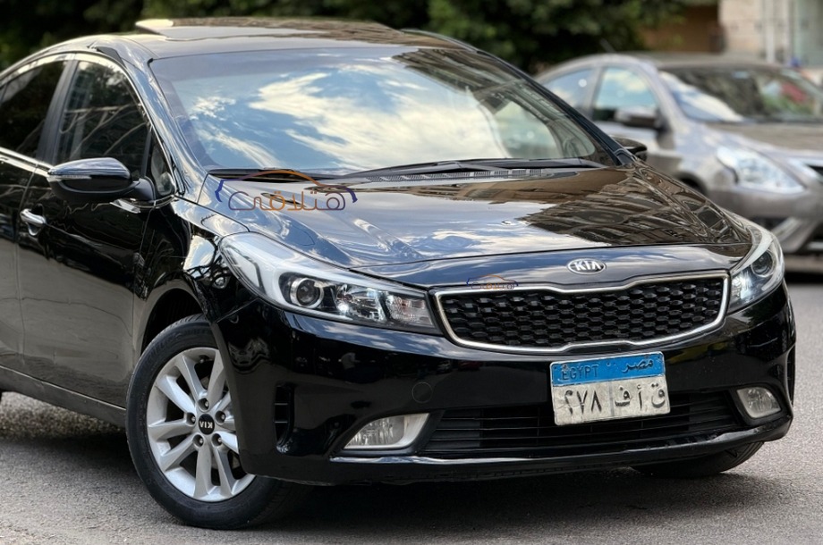 Cerato Kia أسود