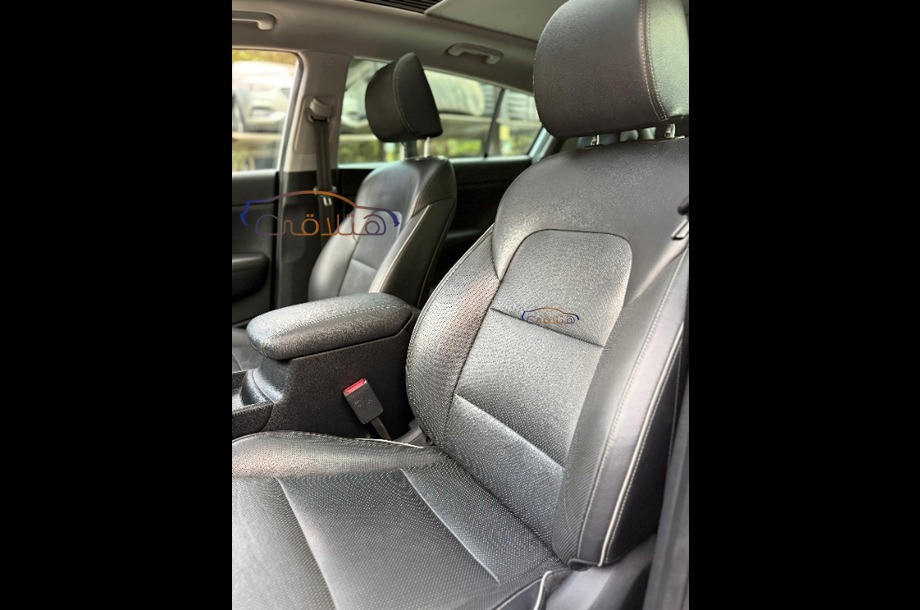 Sportage Kia أبيض