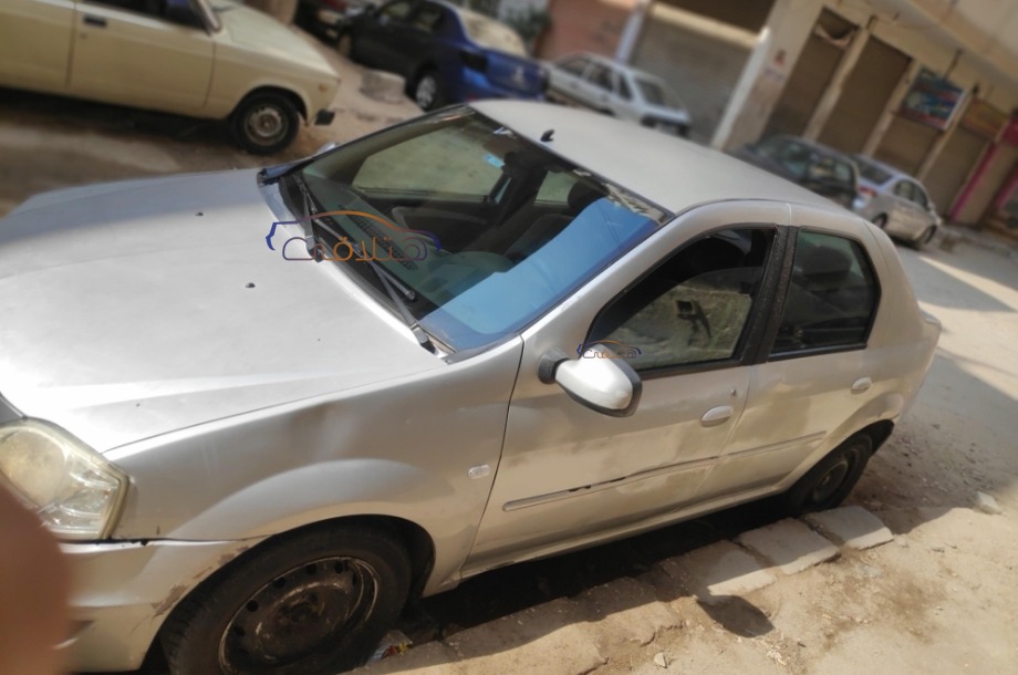 Logan Renault Silver