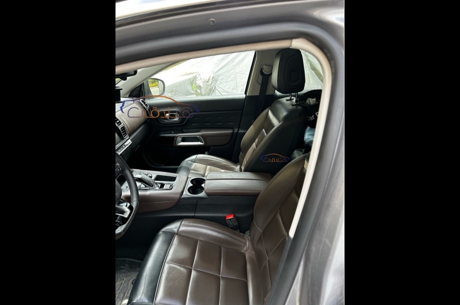 C5 Aircross Citroën فضي