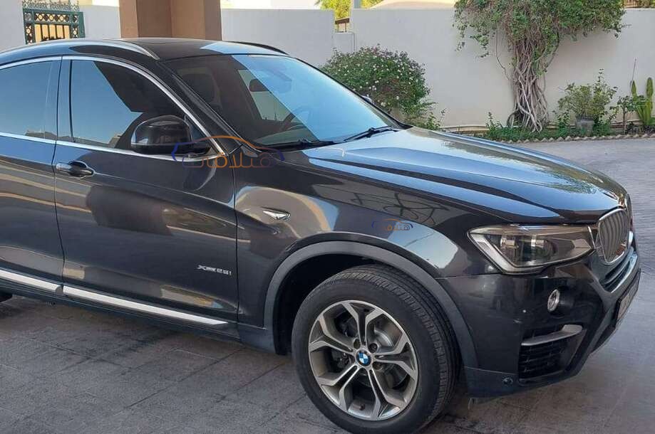 X4 BMW رمادي