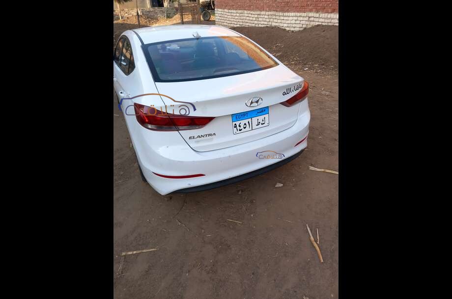 Elantra AD Hyundai أبيض