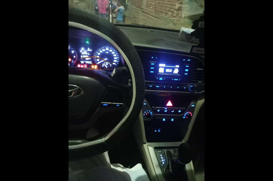 Elantra AD Hyundai أبيض