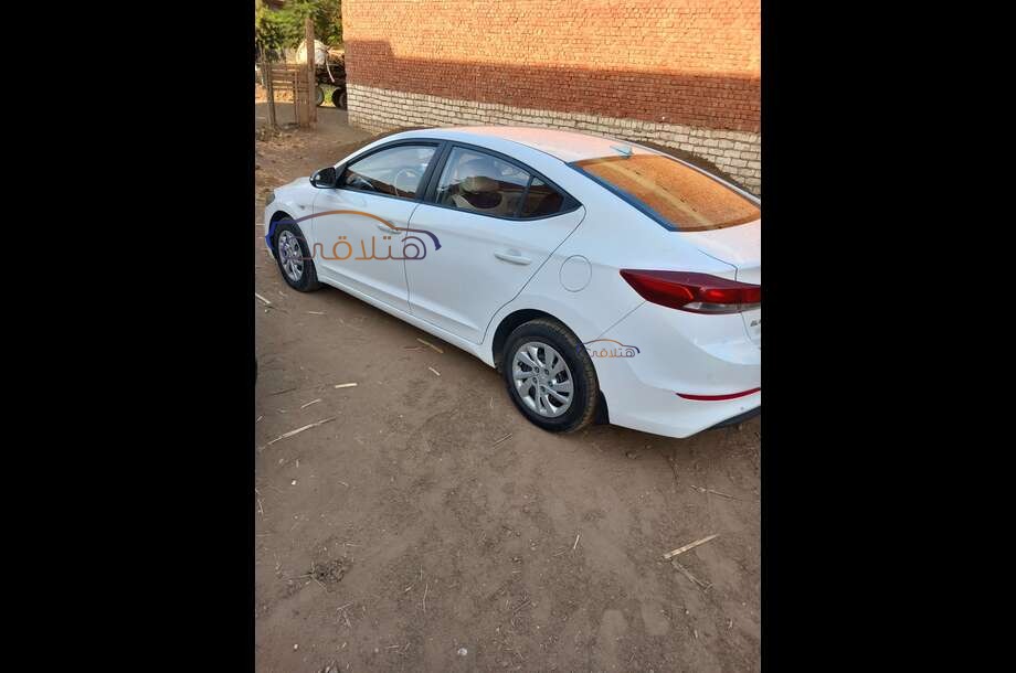 Elantra AD Hyundai أبيض