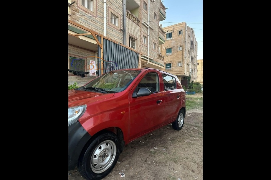 Alto Suzuki احمر