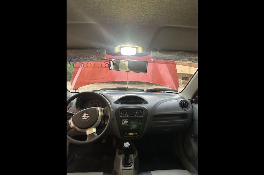 Alto Suzuki احمر