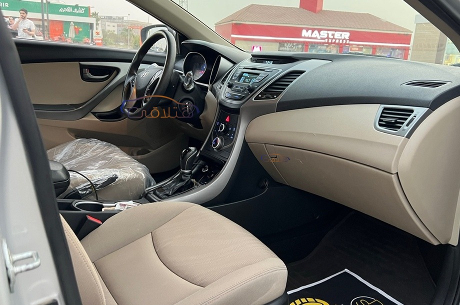 Elantra MD Hyundai Silver