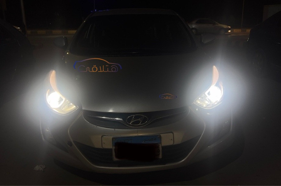 Elantra MD Hyundai Silver