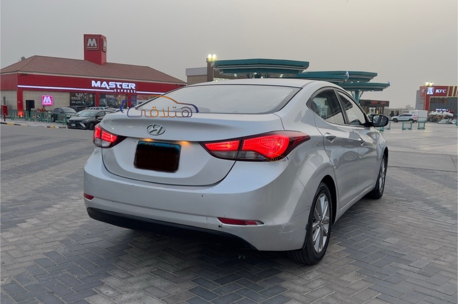 Elantra MD Hyundai Silver