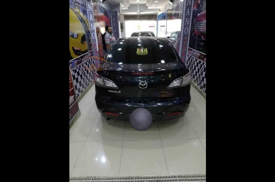 Mazda 3 Mazda أسود