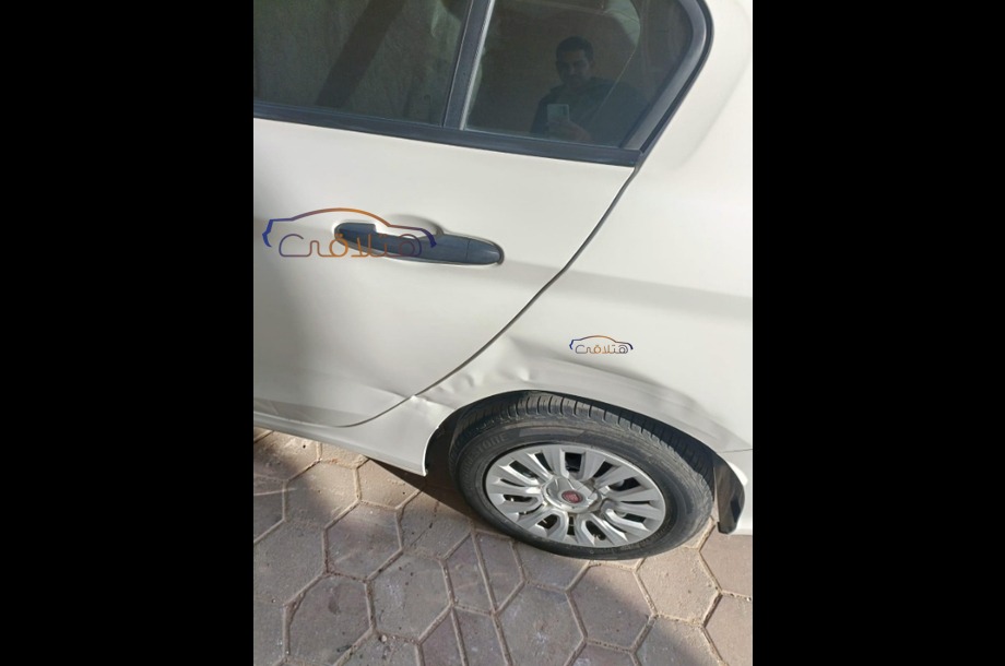 Tipo Fiat أبيض