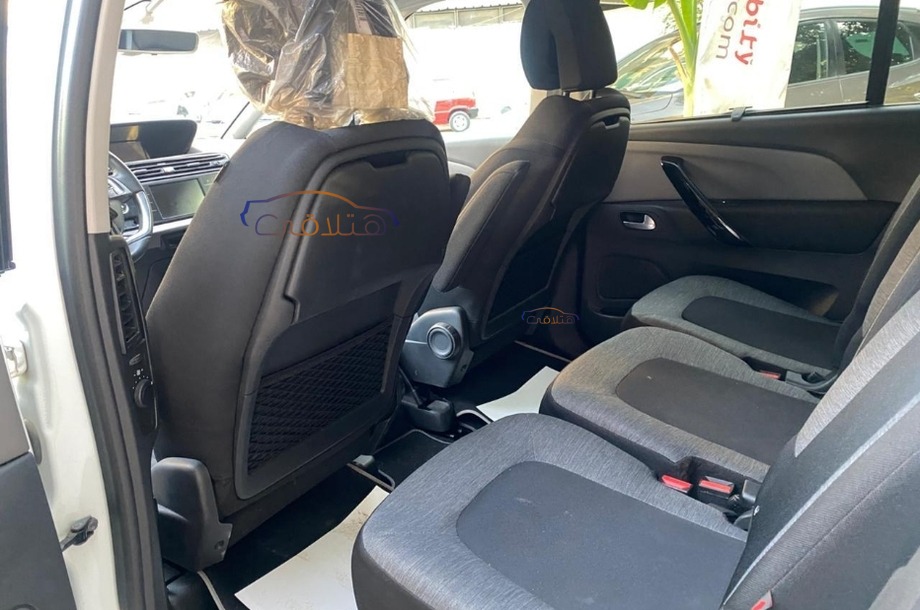 C4 Grand Picasso Citroën White