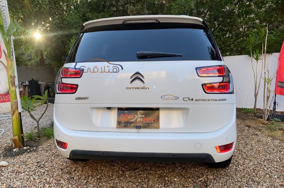 C4 Grand Picasso Citroën White