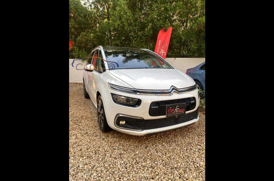 C4 Grand Picasso Citroën White