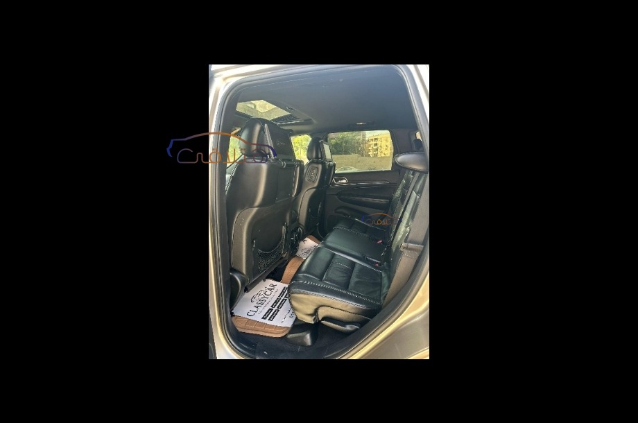 Grand Cherokee Jeep Black