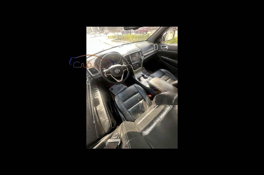 Grand Cherokee Jeep Black