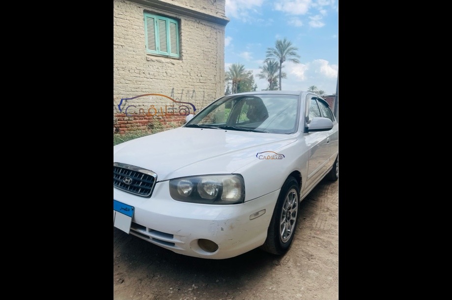 Avante Hyundai أبيض