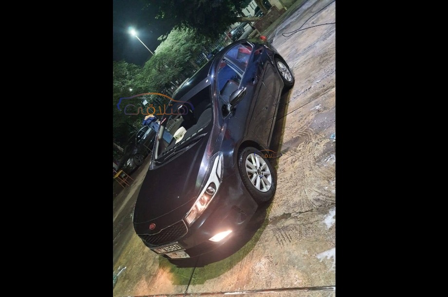 Cerato Kia أسود