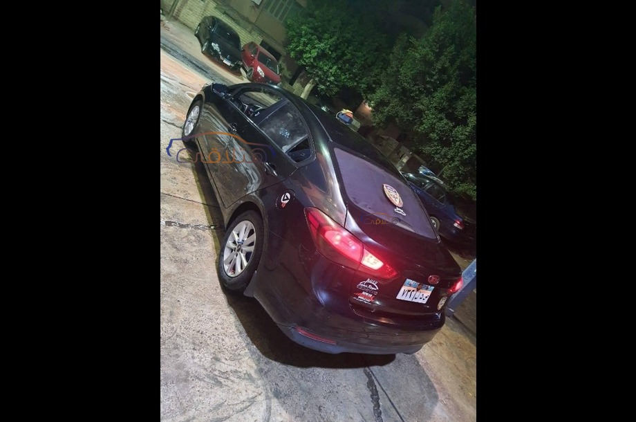Cerato Kia أسود