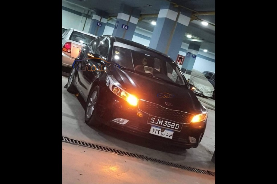 Cerato Kia أسود