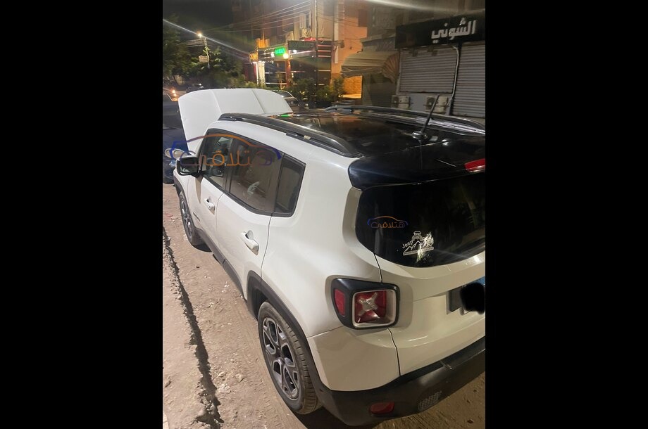 Renegade Jeep أبيض