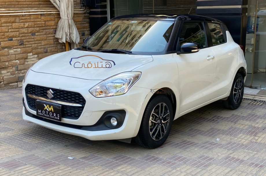 Swift Suzuki أبيض