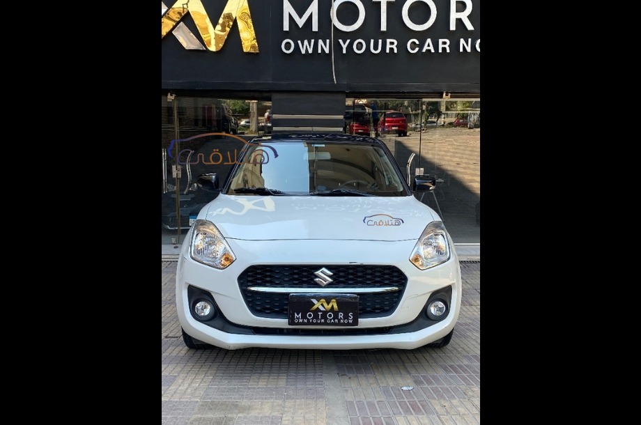 Swift Suzuki أبيض