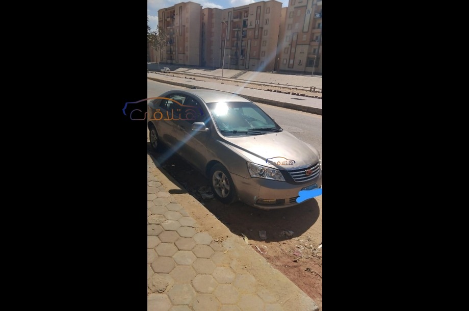 Emgrand 7 Geely Champagne