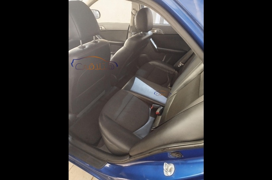 Forte Kia أزرق