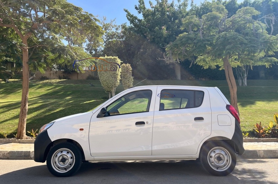Alto Suzuki White