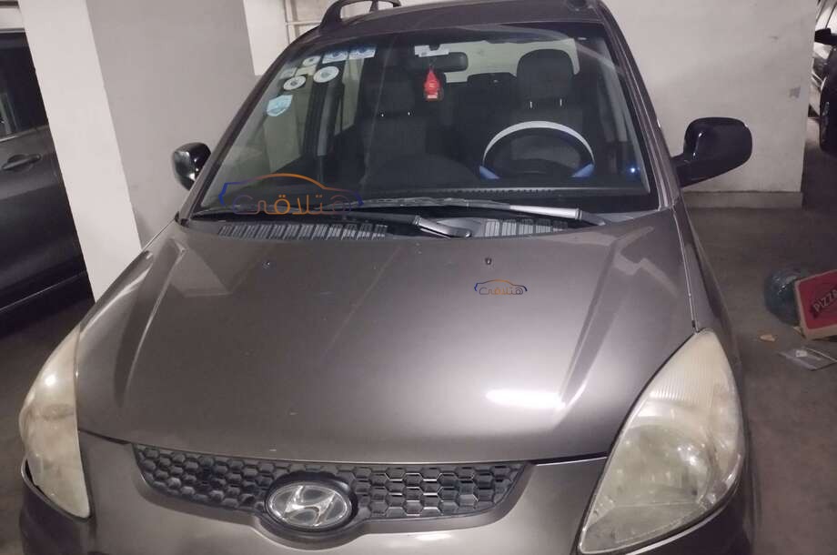 Matrix Hyundai بني