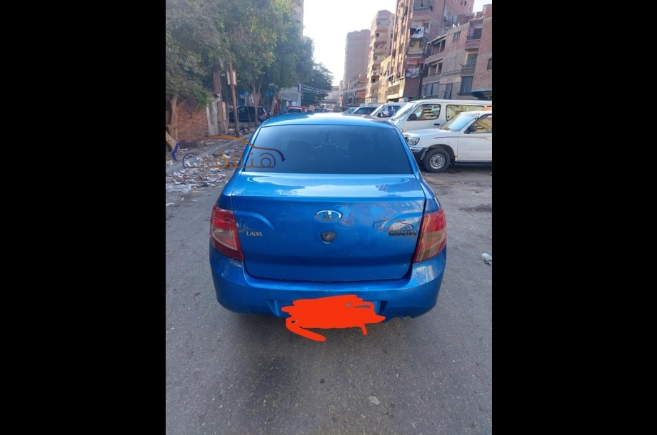 Granta Lada أزرق