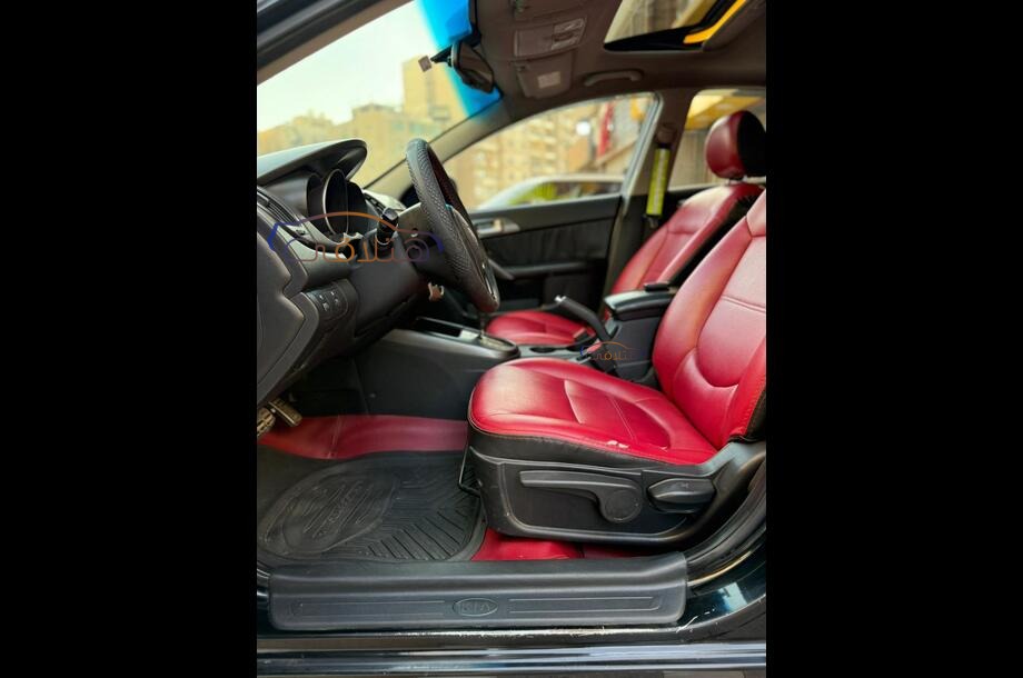 Cerato Kia أسود