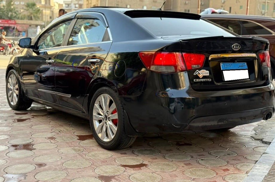Cerato Kia أسود