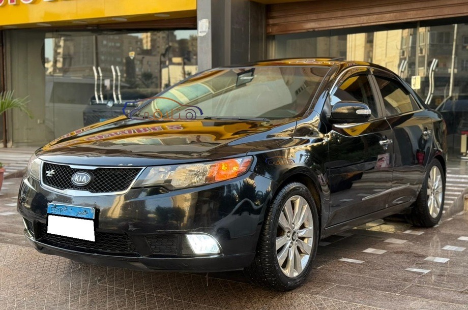 Cerato Kia أسود