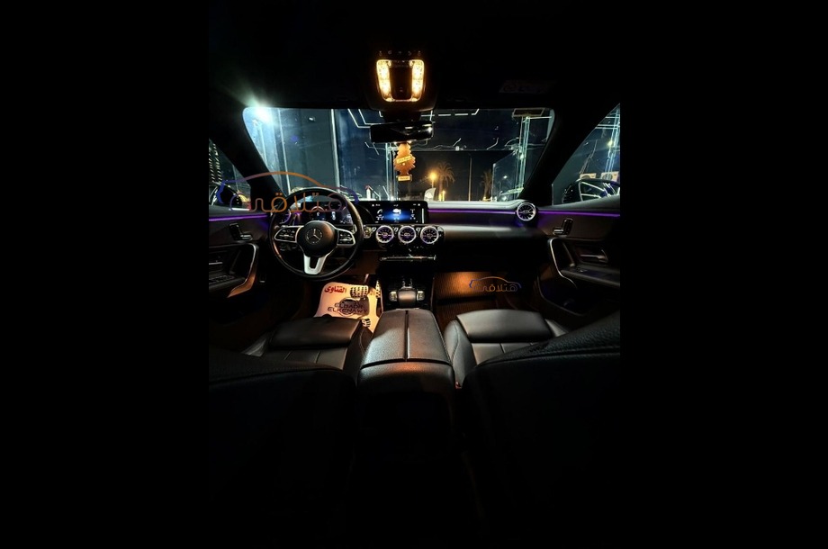 CLA 200 Mercedes أبيض