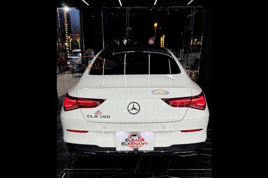 CLA 200 Mercedes أبيض