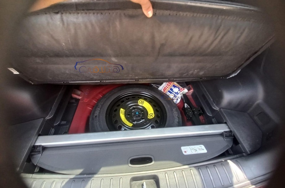 Tucson Turbo Hyundai Dark red