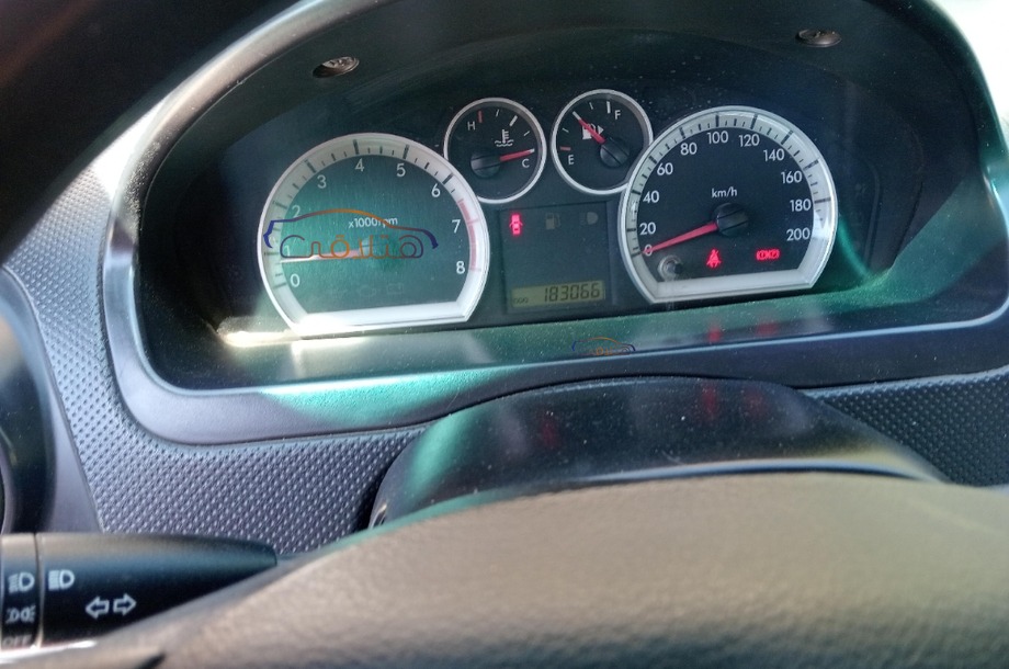 Aveo Chevrolet Dark red