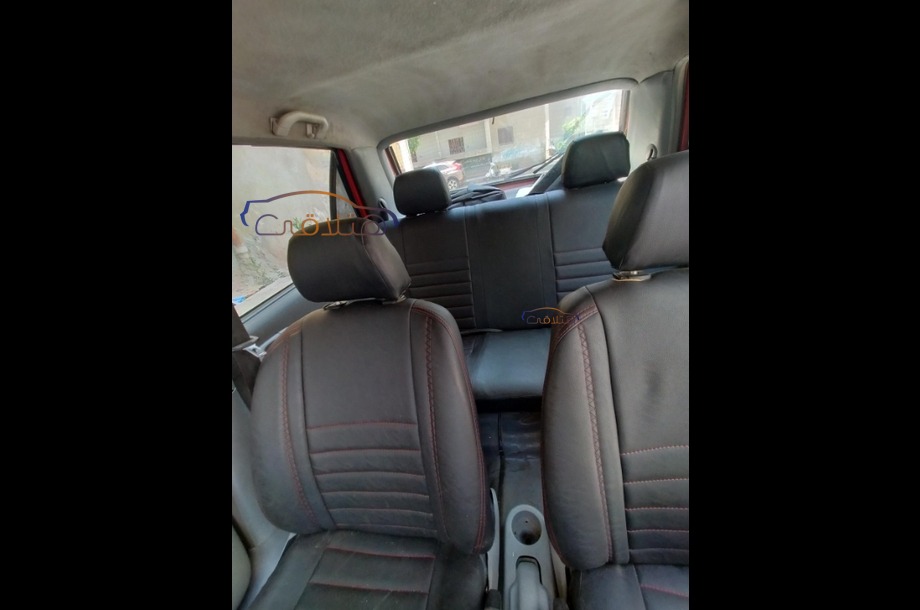 Felicia Skoda احمر